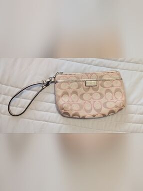 Coach Signature Small Wristlet